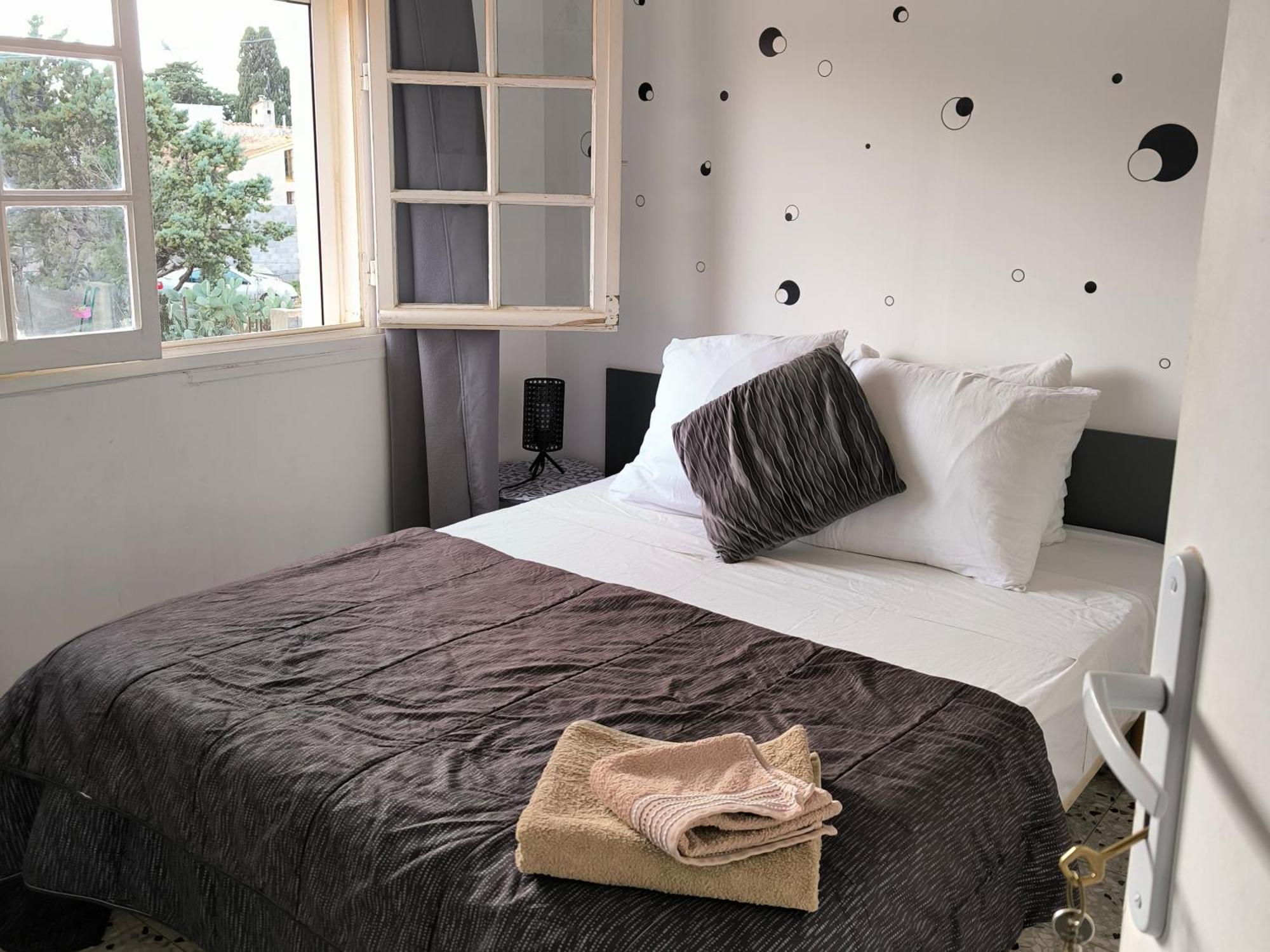 Chambre Double Avec Piscine Proche De Perpignan Rivesaltes Cameră foto